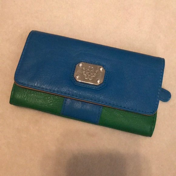 Trifold Wallet - Picture 1 of 4